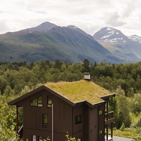 Exclusive Nordic With Sauna - Prime Location At Near Geiranger Apartment