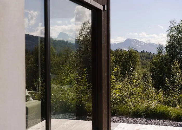 Exclusive Nordic With Sauna - Prime Location At Near Geiranger Apartament